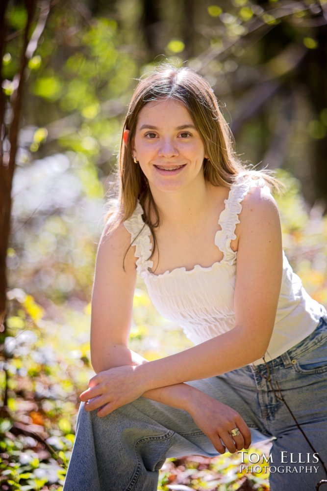 Spring Senior Photo Session at the Bellevue Botanical Gardens - Tom Ellis Photography