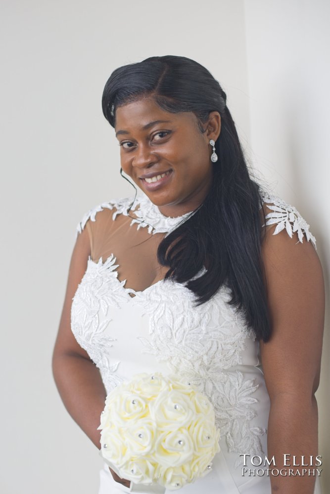 Gina and Allan have an elopement wedding at the Seattle Municipal Courthouse