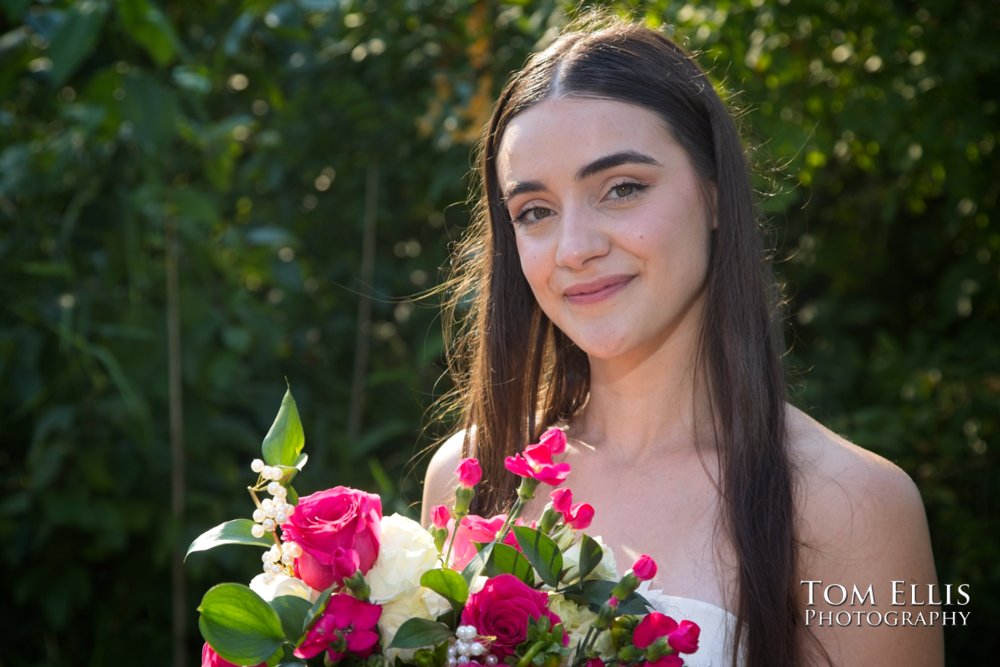 Rafeala & Jessie had an elopement wedding at the Bellevue Courthouse. Tom Ellis Photography, Seattle elopement photographer