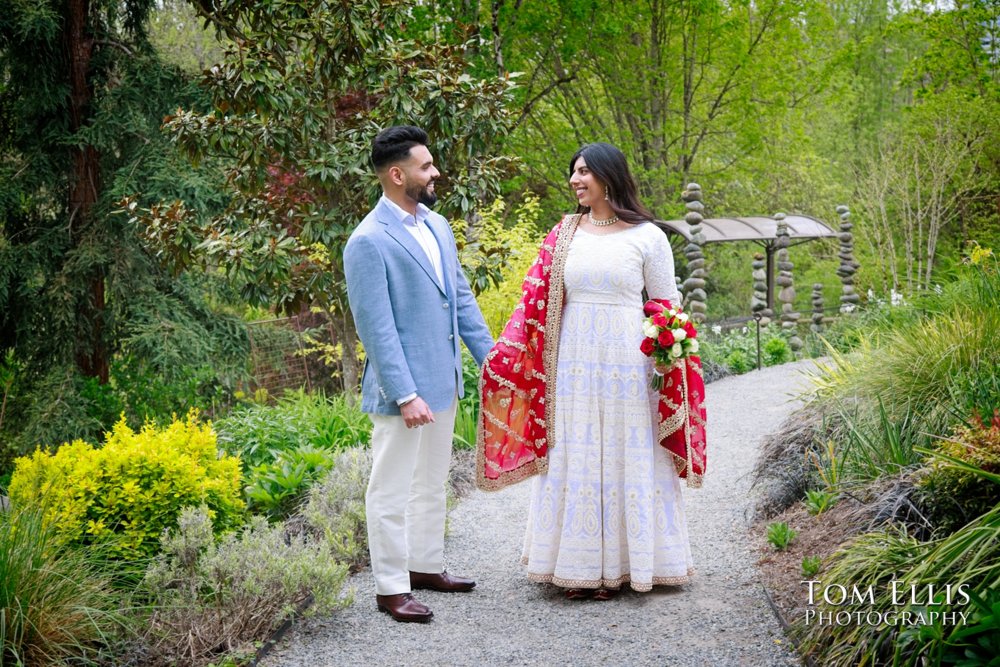 Simran and Ravdeep Get Married at the Bellevue Courthouse 