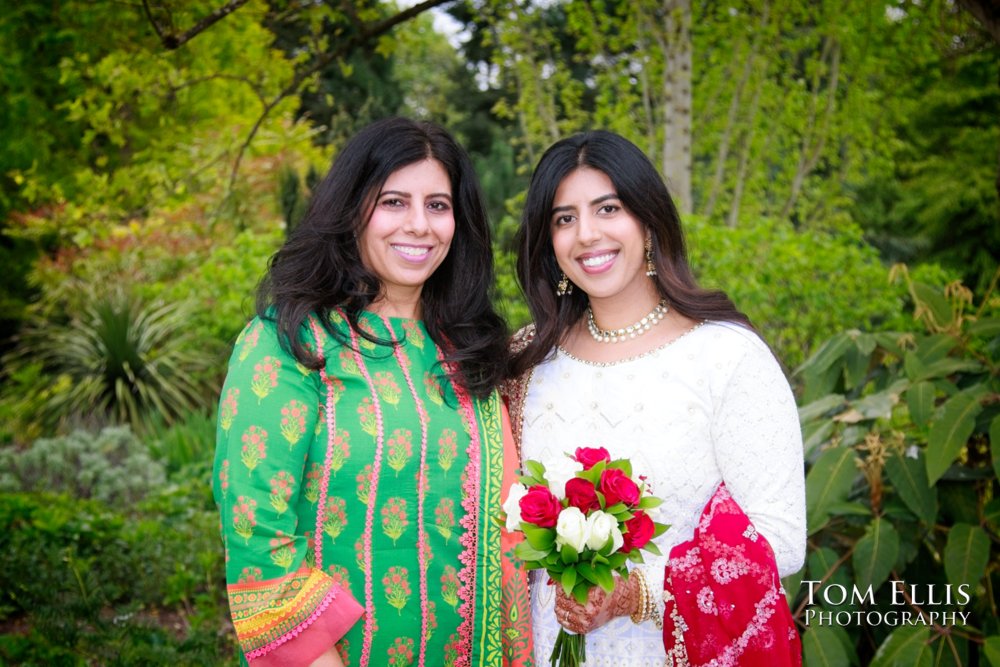 Simran and Ravdeep Get Married at the Bellevue Courthouse 