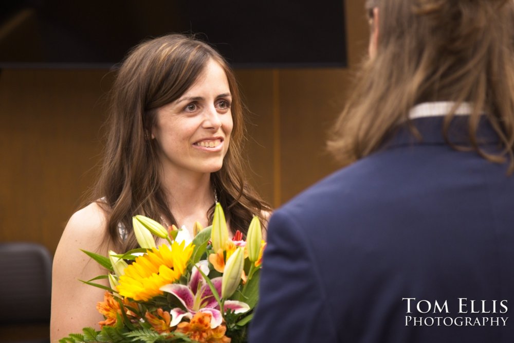 Seattle area courthouse elopement wedding. Tom Ellis Photography