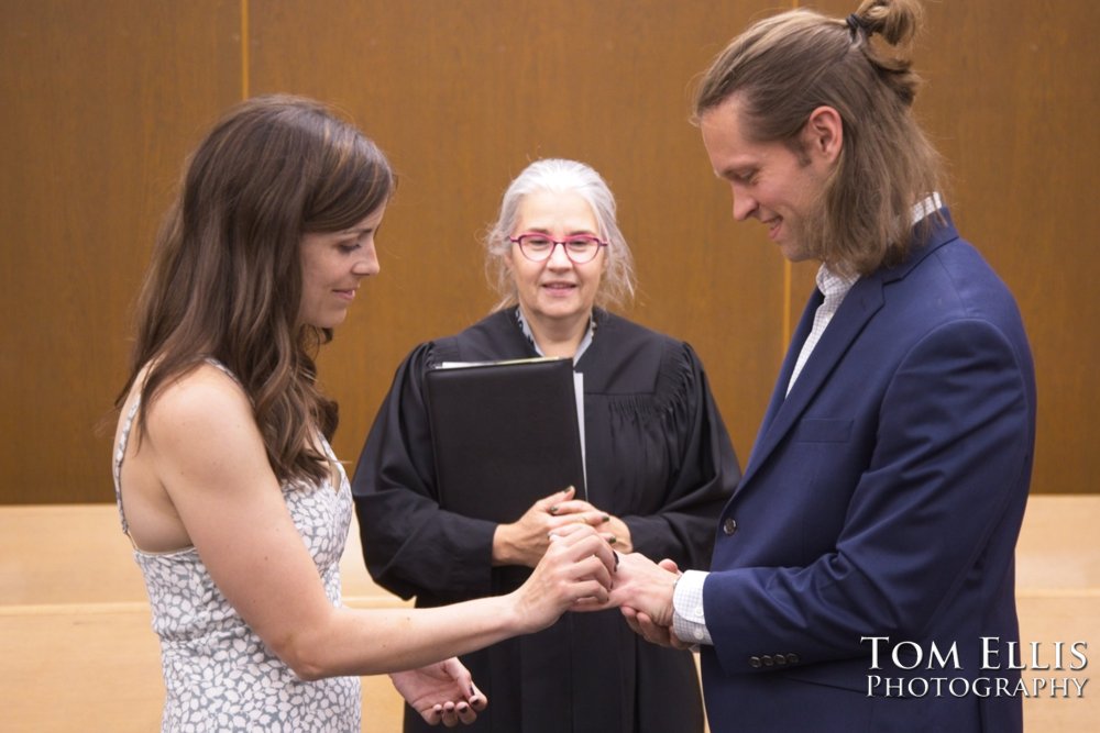 Seattle area courthouse elopement wedding. Tom Ellis Photography